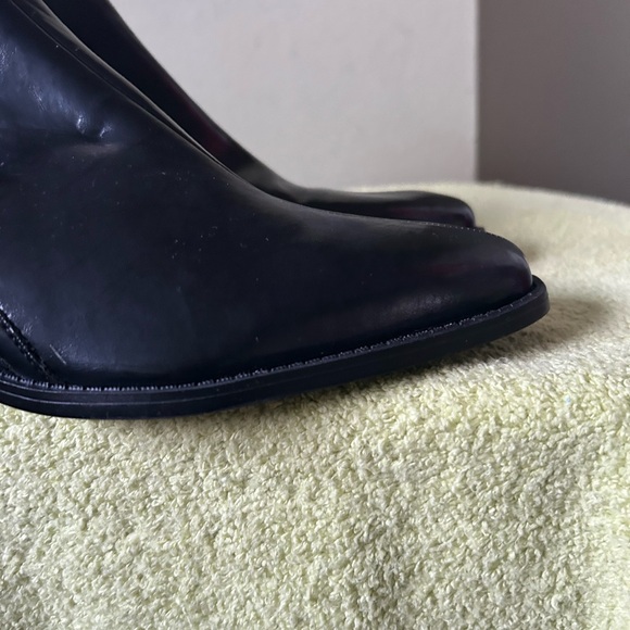 NWT Zara Sleek Black Ankle Booties Sz 9 - Picture 11 of 14